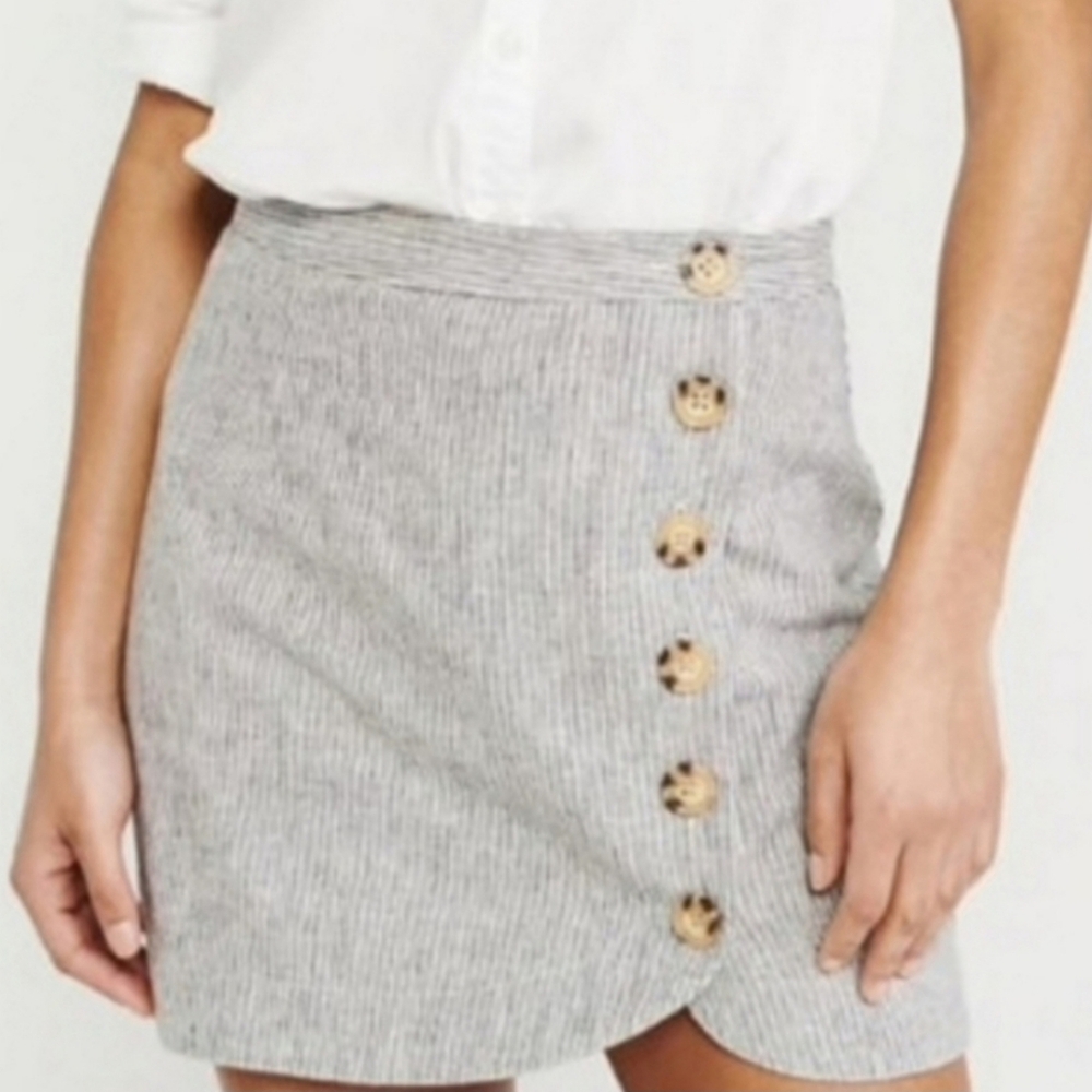 NWOT Mini Skirt